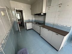 桂林七星玉满大酒楼七星区中级法院宿舍 电梯四房 家具家电齐全拎包入住 民用水电出租房源真实图片