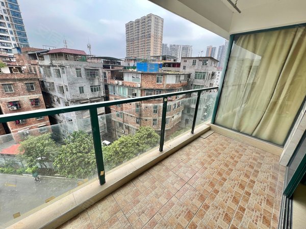 新秀公园地铁口 三医院对面 送水电 押一付一 可短租,西乡塘租房-南宁