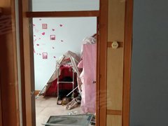 沂源城区银座6千每年紧邻二小水景公园居家城带部分家具家电随时可以入住出租房源真实图片