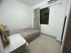 海口龙华海垦秀英小学，国贸大润发，海垦大场，香樟林，拎包入住。出租房源真实图片