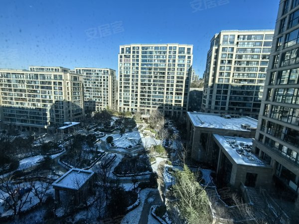 济南历下全运村海尔绿城锦兰园南区一线山景豪宅  4室精装大平层  有