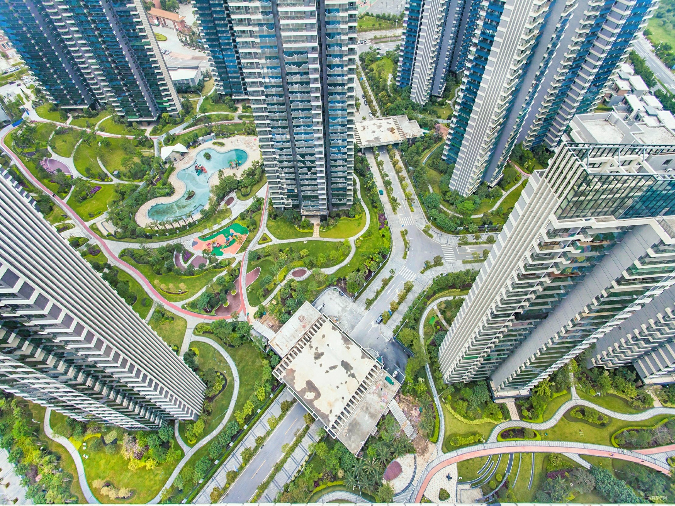 南沙金茂湾(商住楼)3室1厅1卫84㎡东南149万