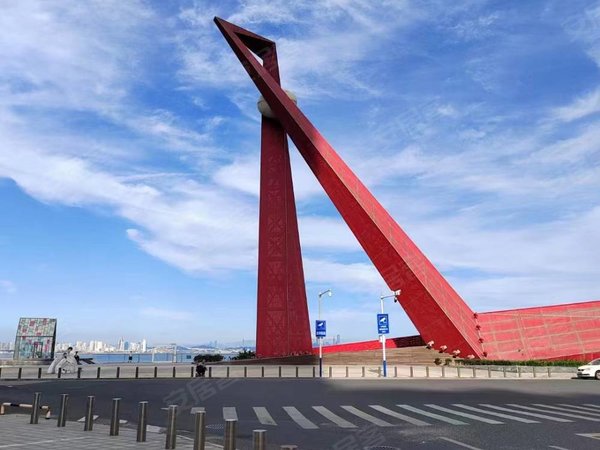 青岛黄岛薛家岛融创维多利亚湾套二精装自住标准 家具家电齐全