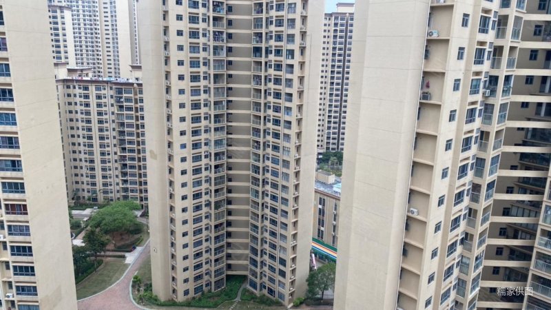 惠州房产网>惠州二手房>大亚湾二手房>中心区二手房>德丰凯旋城(北区)