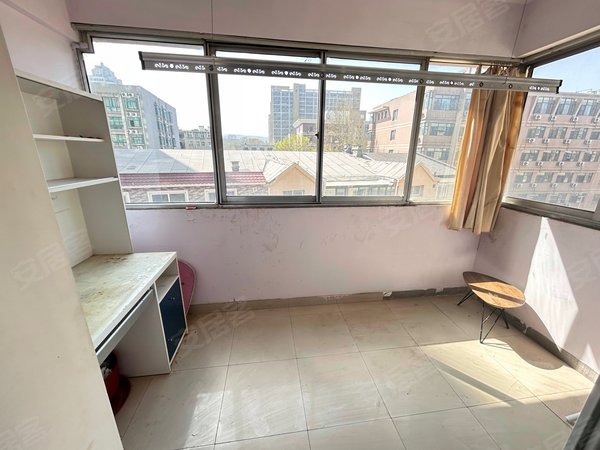 【多图】恒泰花园,山大路历城段租房,可月付可短租 恒泰花园主卧合租