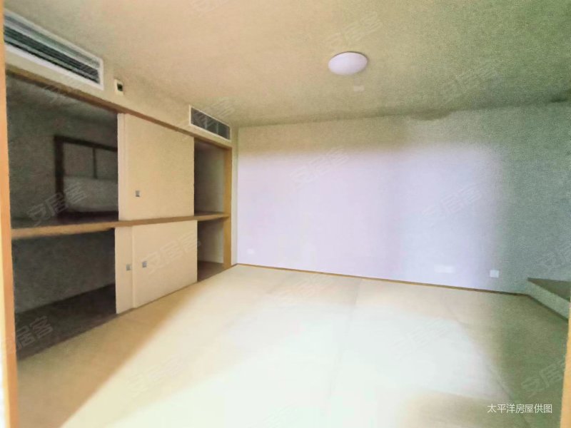 东和公寓世纪公园边日式公寓上海科技馆一河之隔次新房