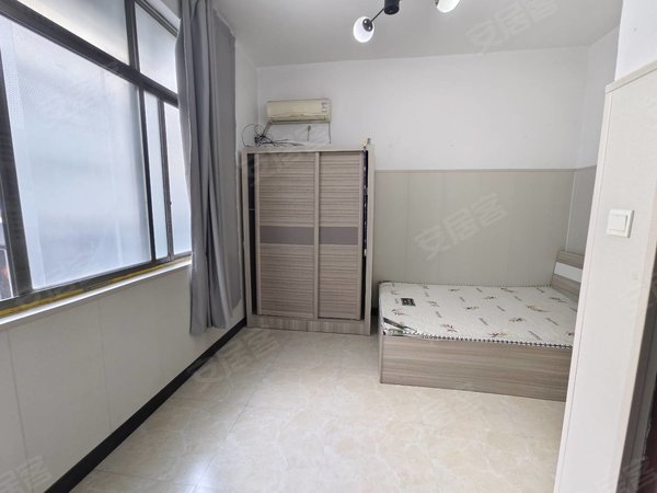 金华婺城江北五星村后城里小区江北市中心边4楼单间带厨房卫生间电费1块停车方便长短租月付出租房源真实图片