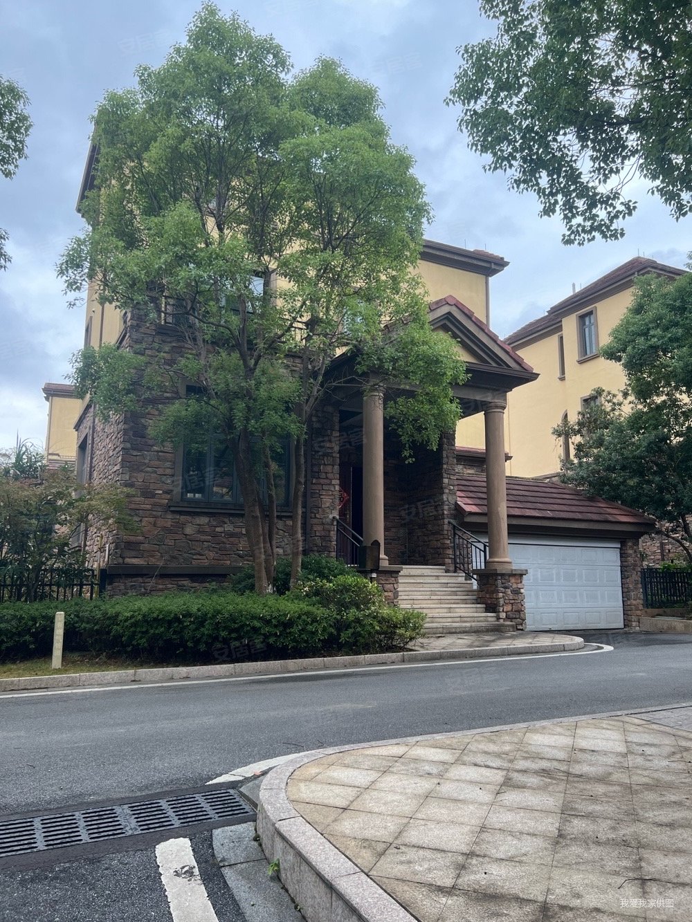 捡漏398万 湾里长春湖壹号独栋别墅 随时看房,长春湖壹号二手房,398万