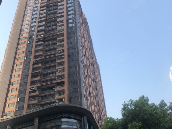 深圳罗湖东门天玺1号地铁口天玺一号精装4房业主降价急租!