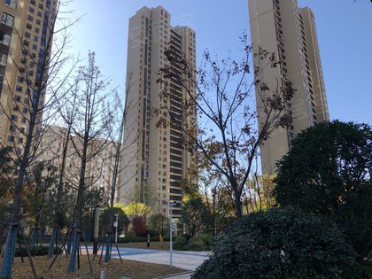 不足,招商兰溪谷怎么样,招商兰溪谷周边房产中介经纪人评价-十堰安居