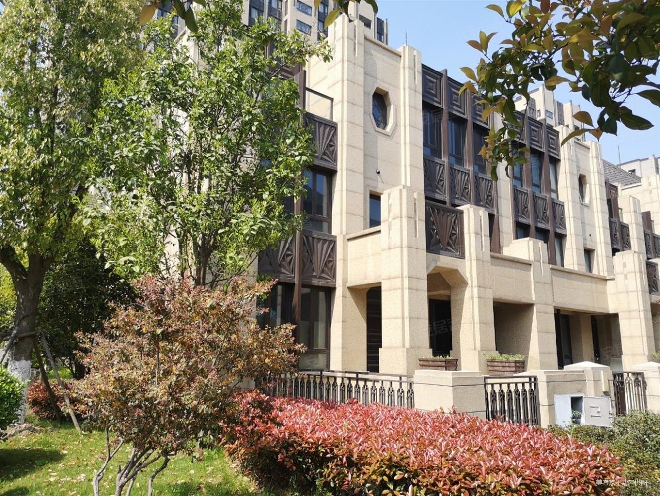 华亭首~府四南套房! 二层全明地下室!预留电梯井!东华附属!