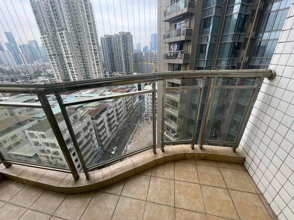 深圳福田华强南庆福园大厦华强南,庆福园大厦,新出两房,户型方正,干净