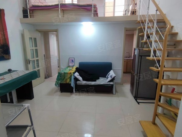 大外南山学府封闭小区跃层近铁路医院巾帼大厦解放小学