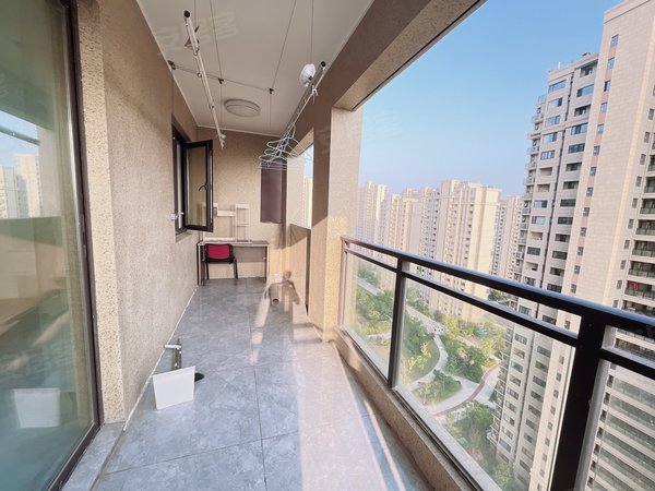 昆山玉山城西兰亭御园兰亭御园 3室2厅2卫 配套齐全 南北通透 精装修