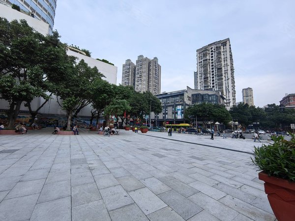 广州越秀农讲所中山四路小区中山四路小区 2室1厅1卫 60平 精装齐配