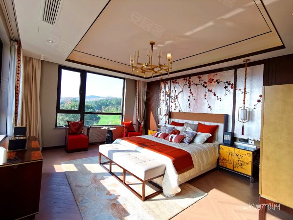 仁皇山燕澜府新出合院别墅急售花园50平带俩车位预约看