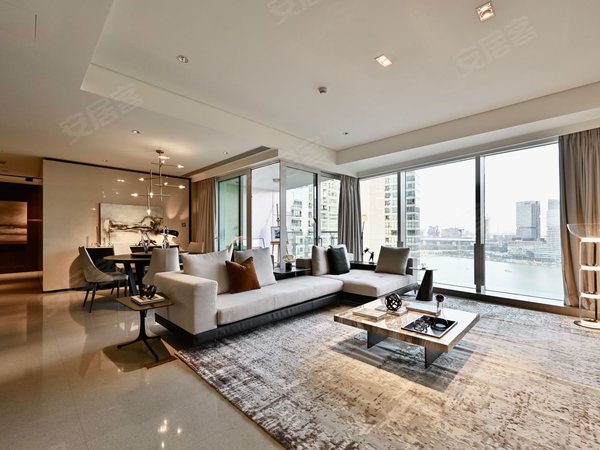 【多图】侨鑫汇悦台,珠江新城东租房,顶及豪宅汇悦台 奢华阔气大客厅