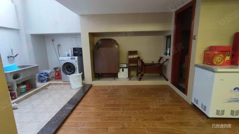 看房方便,盛世领墅二手房,945万,4室2厅,4卫,268平米-泉州安居客