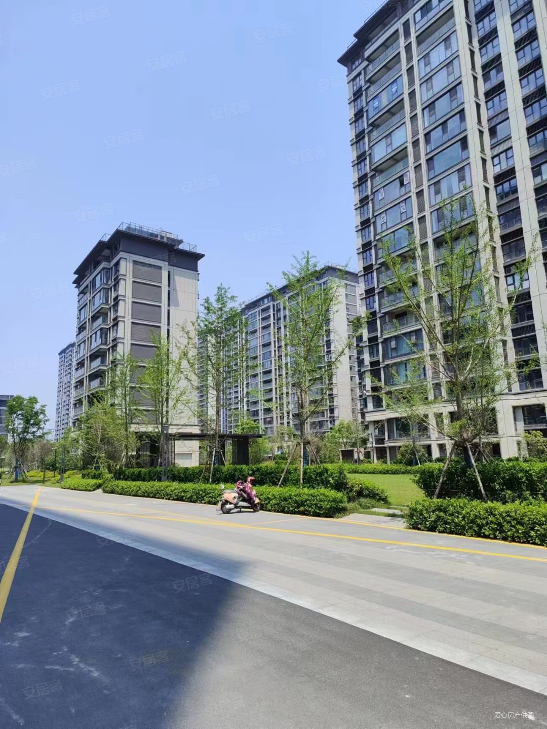 荣润麒麟府3室2厅1卫102㎡南北85.8万