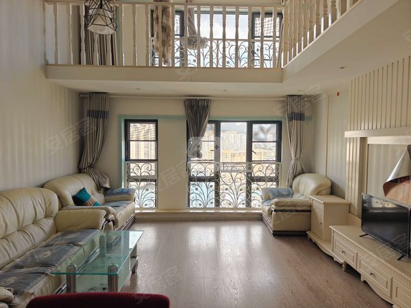 大理大理市北市区艺墅花乡艺墅花乡 精装修Loft 1室带家具家电拎包入住啦！出租房源真实图片