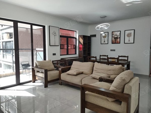 惠州大亚湾中心区十月花十月花精装修四房实木家私简约舒适房间干净