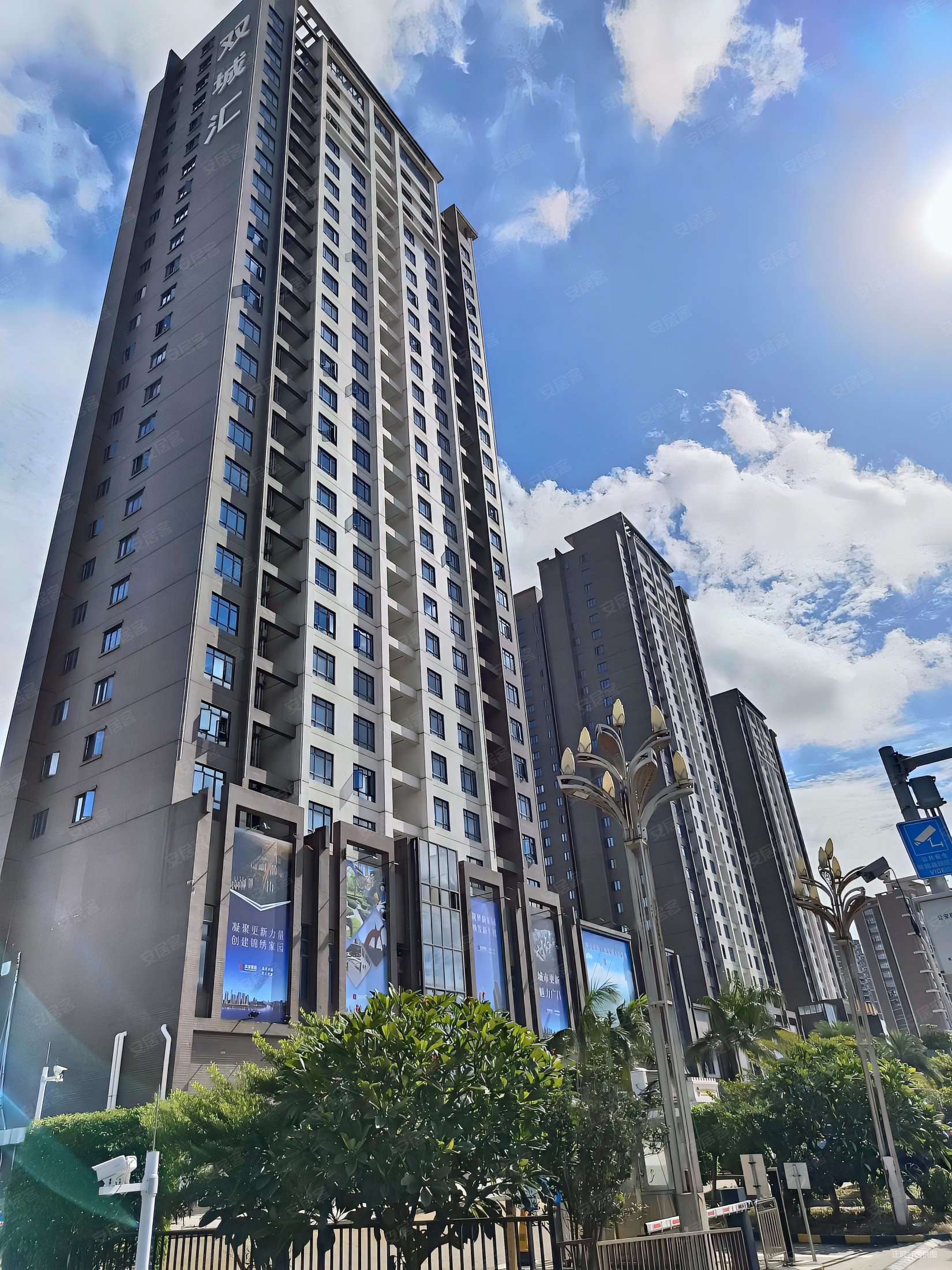 双城汇一期珠海大道1室1厅1卫3588平方米