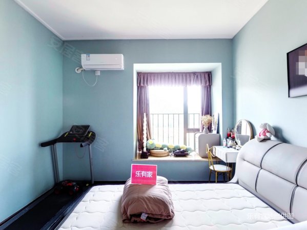 凯茵保利低于市场价30w豪华装修三房,保利林语峰境二手房,150万,3室2