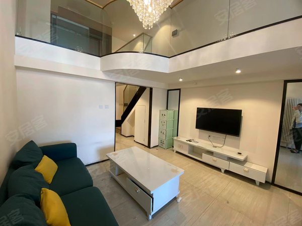 济南历城王舍人恒大城(商住楼)n栋,精装复式公寓,照片实拍,楼下地铁口