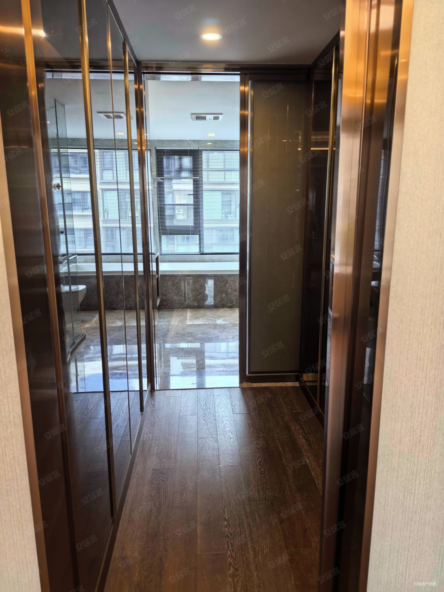 宁波房产网>宁波二手房>江北二手房>中马二手房>万象华府