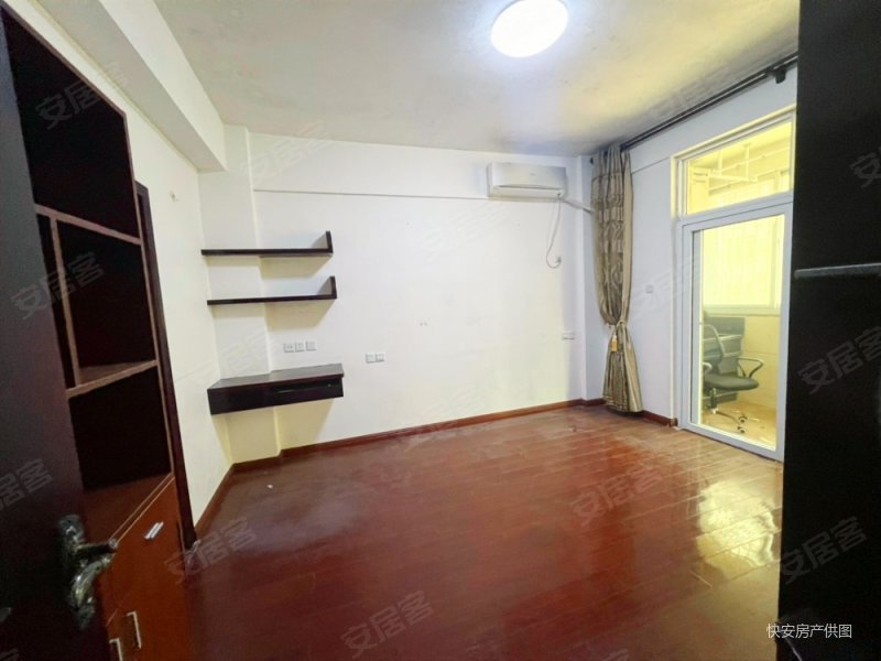 汇景城 4房 总价底  可以直接进来住