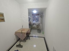 临汾尧都临汾市人民医院新医院滨西佳园3室精装修 拎包入住 价格可聊 随时看房出租房源真实图片