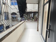 海口琼山龙昆南金花村龙昆南红城湖海师大自家无中介可短租押一付一出租房源真实图片