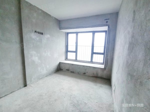 华发城建未来荟2室2厅1卫64㎡西北128万