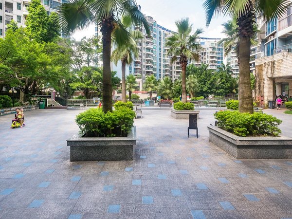 深圳龙华龙华城市明珠城市明珠花园精装四房价格6500元月出租房源真实