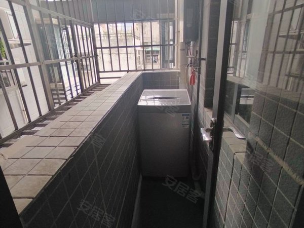 广州荔湾陈家祠新锦龙大厦新锦龙大厦 户型方正 精装电梯2房家私家电