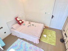 南京浦口江浦街道超大阳台 精装修主卧 雨山路地铁 龙湖天街 雍宁府 民水民电出租房源真实图片