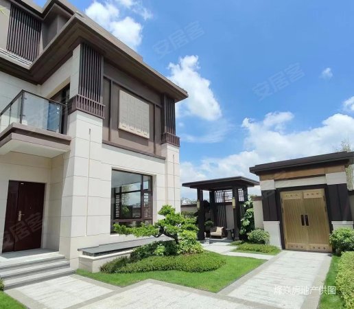 天府新区商业联排别墅赠前后花园带产权车位丨拎包入住