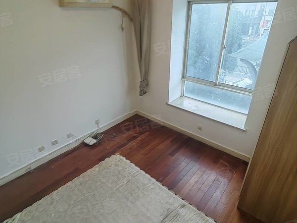 上海杨浦东外滩现代星洲城(一期)1218号线江浦公园地铁口,电梯房性价