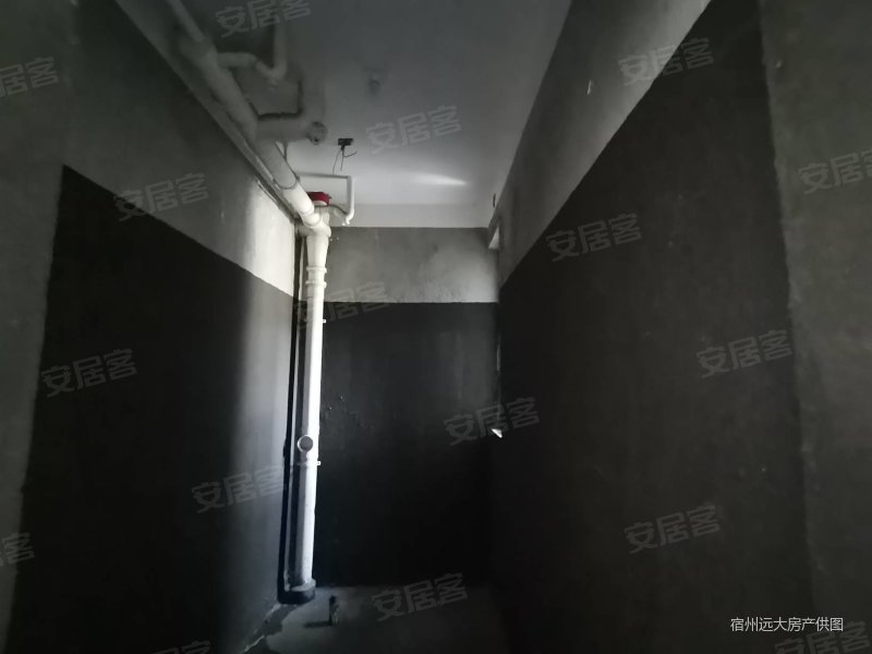  墨林廷苑4室2厅2卫118㎡南北94万