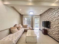 宜宾翠屏下江北急租 二医院旁 标准套二 带阳台 价格美丽 拎包入住出租房源真实图片