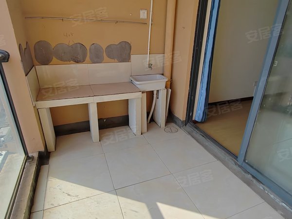 绍兴柯桥齐贤大庆景苑大庆景苑 朝南大房间带阳台 可做饭 押一付一