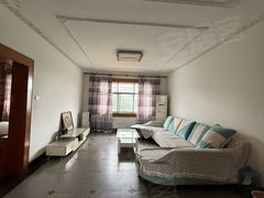 当阳长坂路当阳城区出租：北门小学旁边，楼梯4楼，2房家具家电齐全，1000每月出租房源真实图片