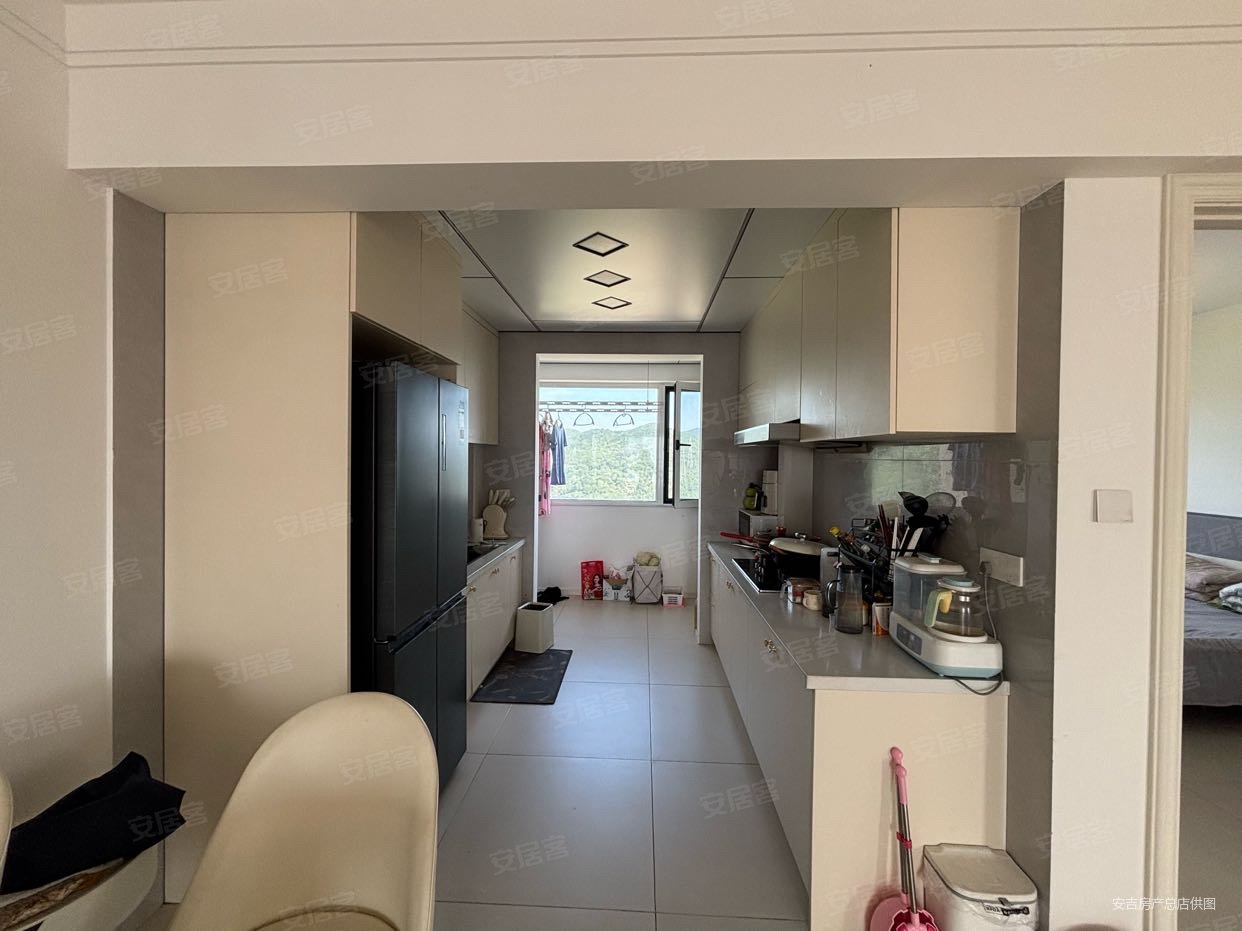 太子城5期3室2厅1卫121.86㎡南76.8万