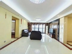 深圳罗湖水库乐湖 湖景4房 视野开阔 保养干净出租房源真实图片