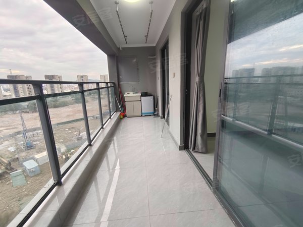 福州仓山南江滨西大道禹洲融信cone玺湾融信玺湾纯商品房 地铁4号线