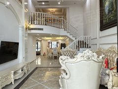 深圳南山前海前海叠墅复式全新豪华装修，五房中空挑高设计，住家皆可出租房源真实图片