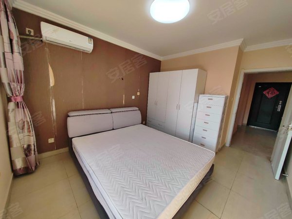 上海浦东川沙心圆西苑西苑高楼层原始一房