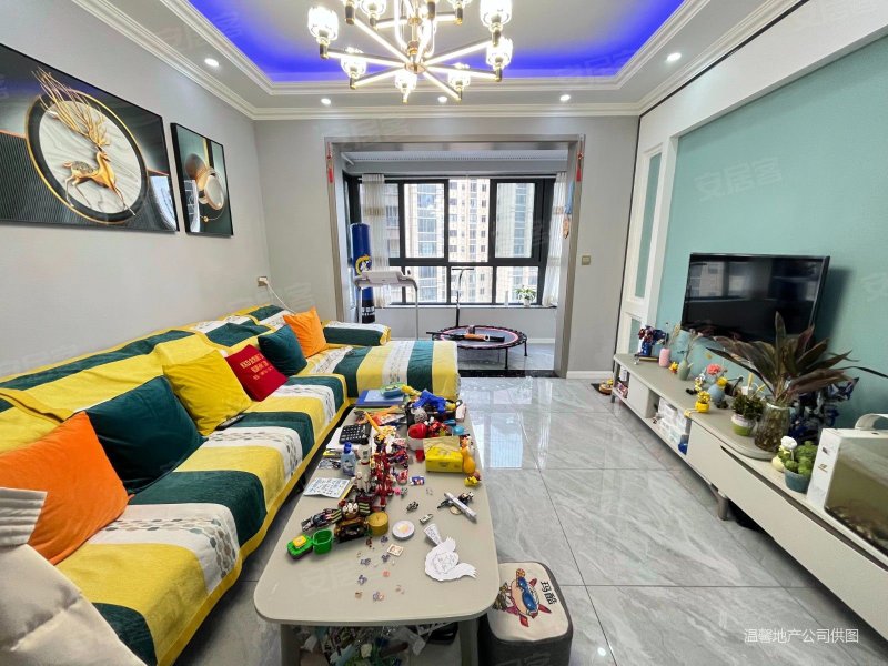 东城1号精装修拎包入住中间楼层采光好双卫生间