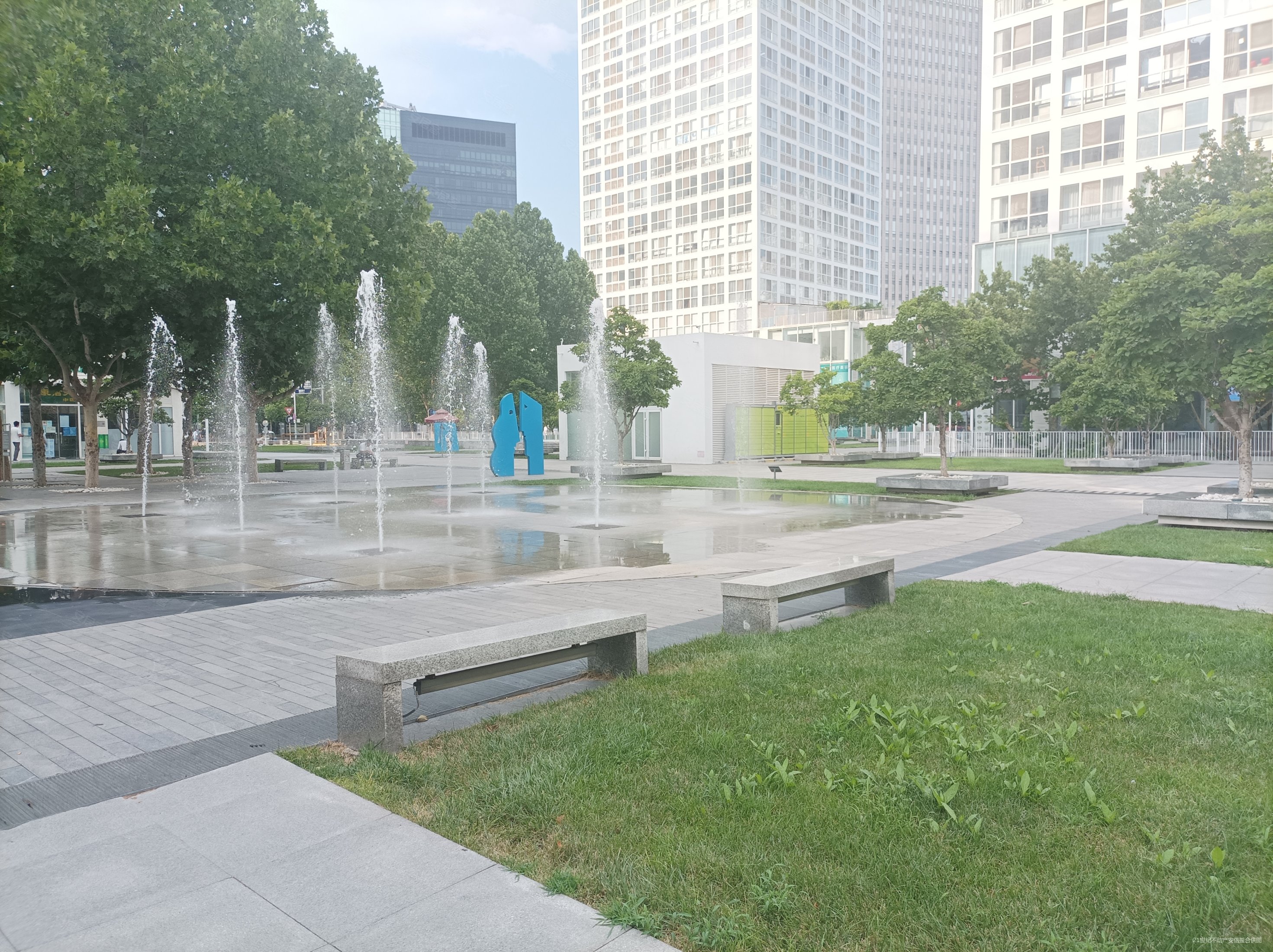 建外大街永安里建国门国贸70年大  建外soho单价3万