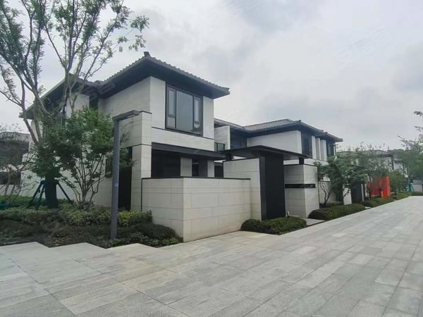 苏州高新区狮山山水樾澜院(别墅)山水樾澜院(别墅) 5室3厅4卫 12000元